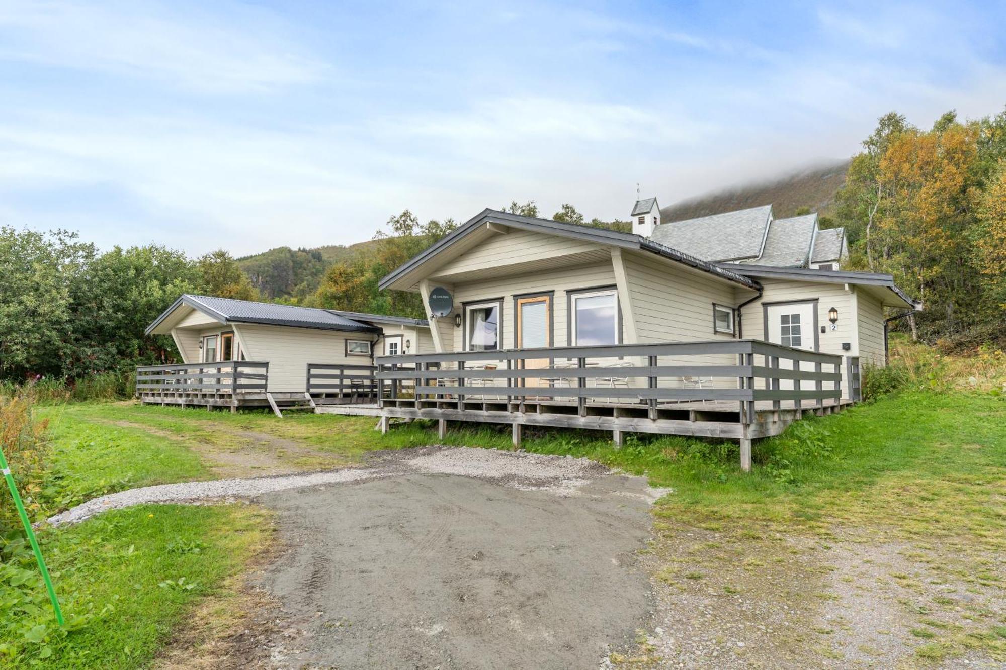 Skagi Bed & Lodge Skaland Kültér fotó
